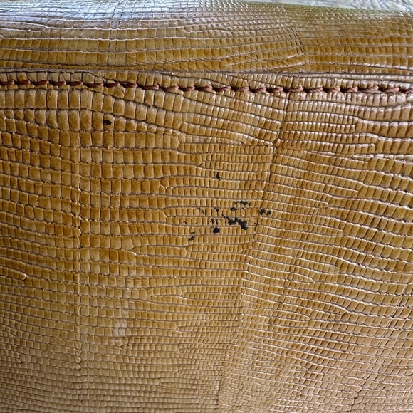 Brahmin Cream /Yellow Croc Emboss Leather Large Tote Bag #103346 - Picture 11 of 16